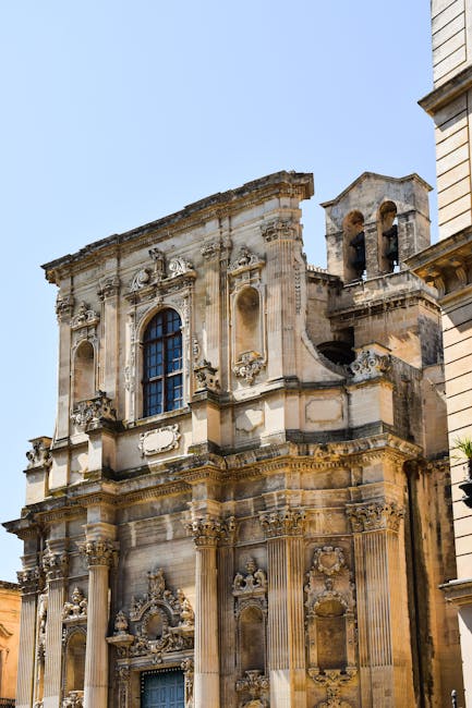 Proiezione notturna in Piazza Sant'Oronzo a Lecce