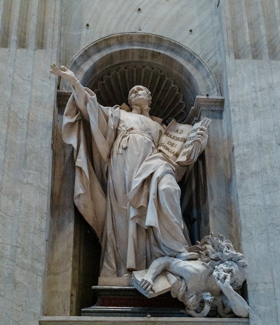 Oratory San Filippo Neri Lecce interior gold stucco